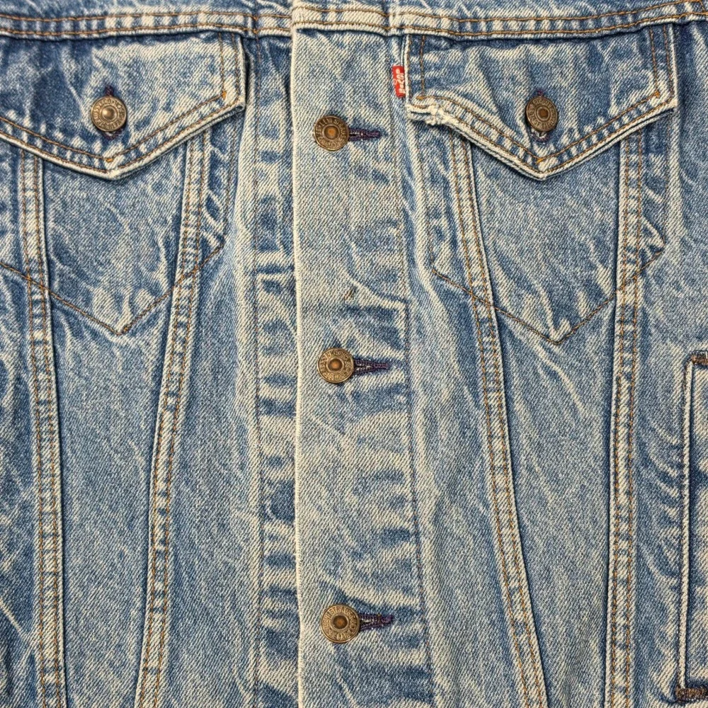 Levis Type 3 Jacket Mens 36R‎ Blue Good Vintage 70506-0214 Denim Trucker USA